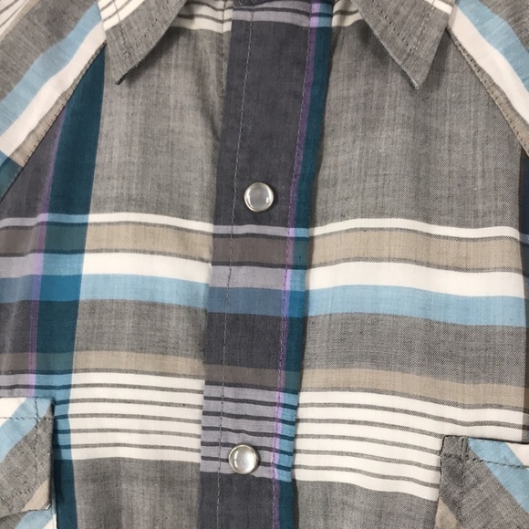 Sheplers Men's Short Sleeve Pearl Snap Button Down Blue & Gray Plaid Size M - Picture 6 of 9